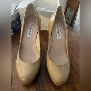 Nude LK Bennett pumps